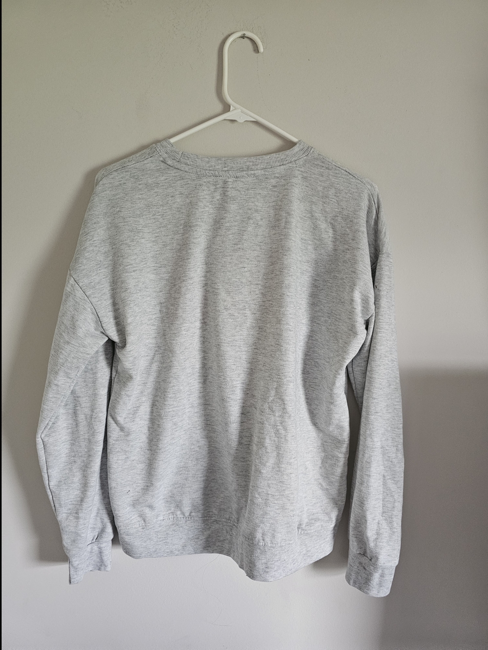 Workshop Republic Clothing Gray Crewneck Sweater with Red USA Applique - Picture 6 of 6